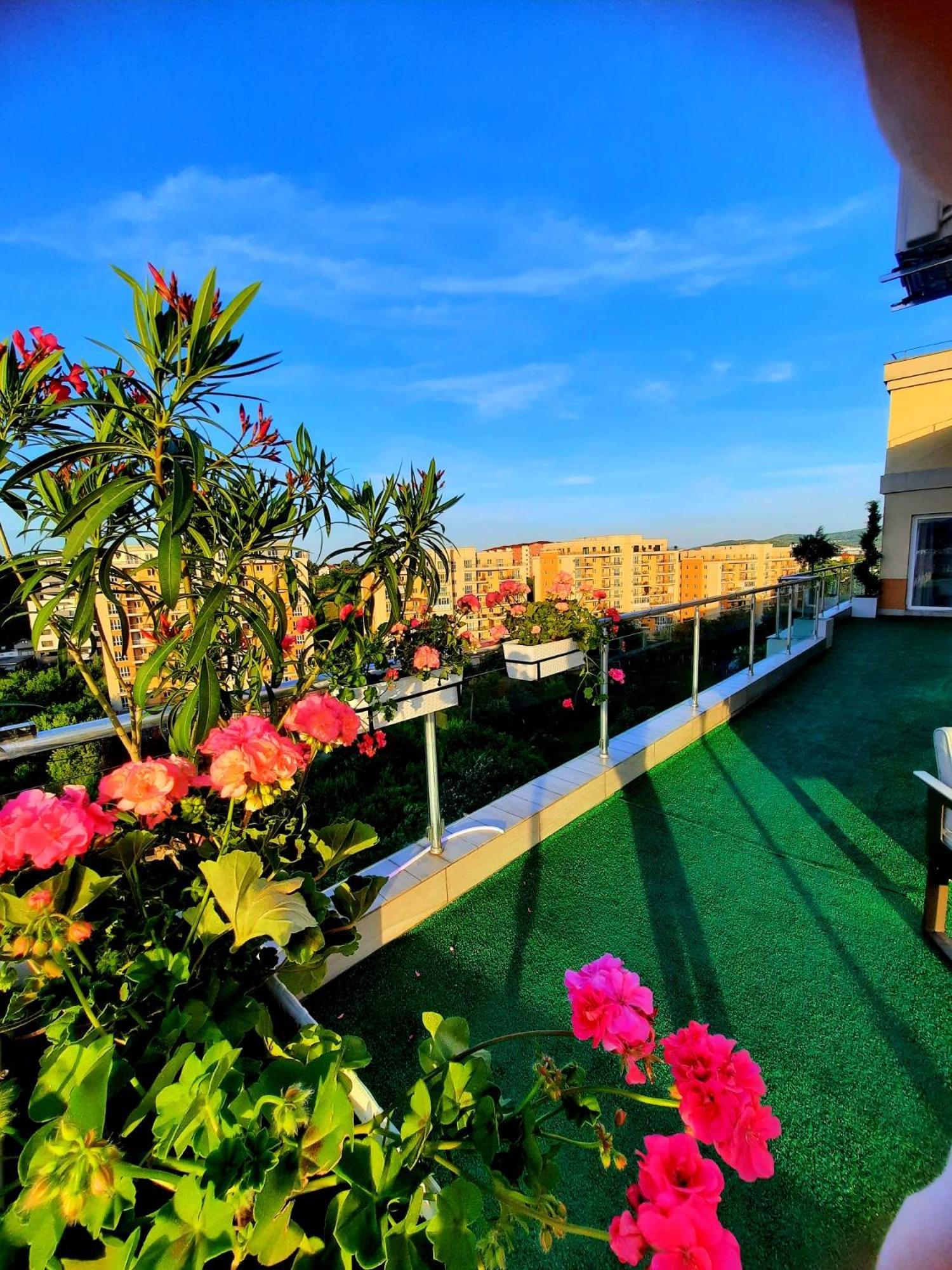 Apartament Penthouse View Aeroport Iasi 2 Zewnętrze zdjęcie