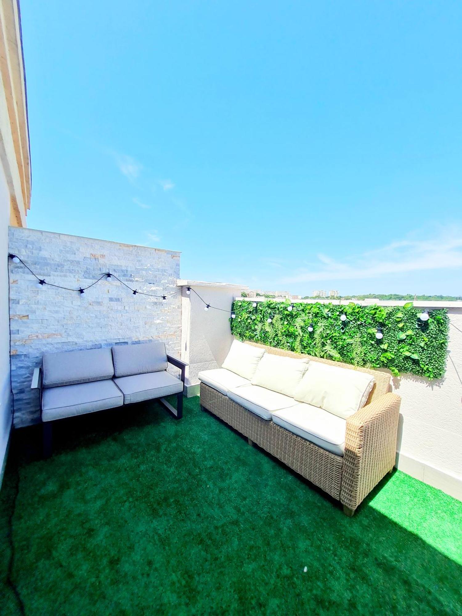 Apartament Penthouse View Aeroport Iasi 2 Zewnętrze zdjęcie