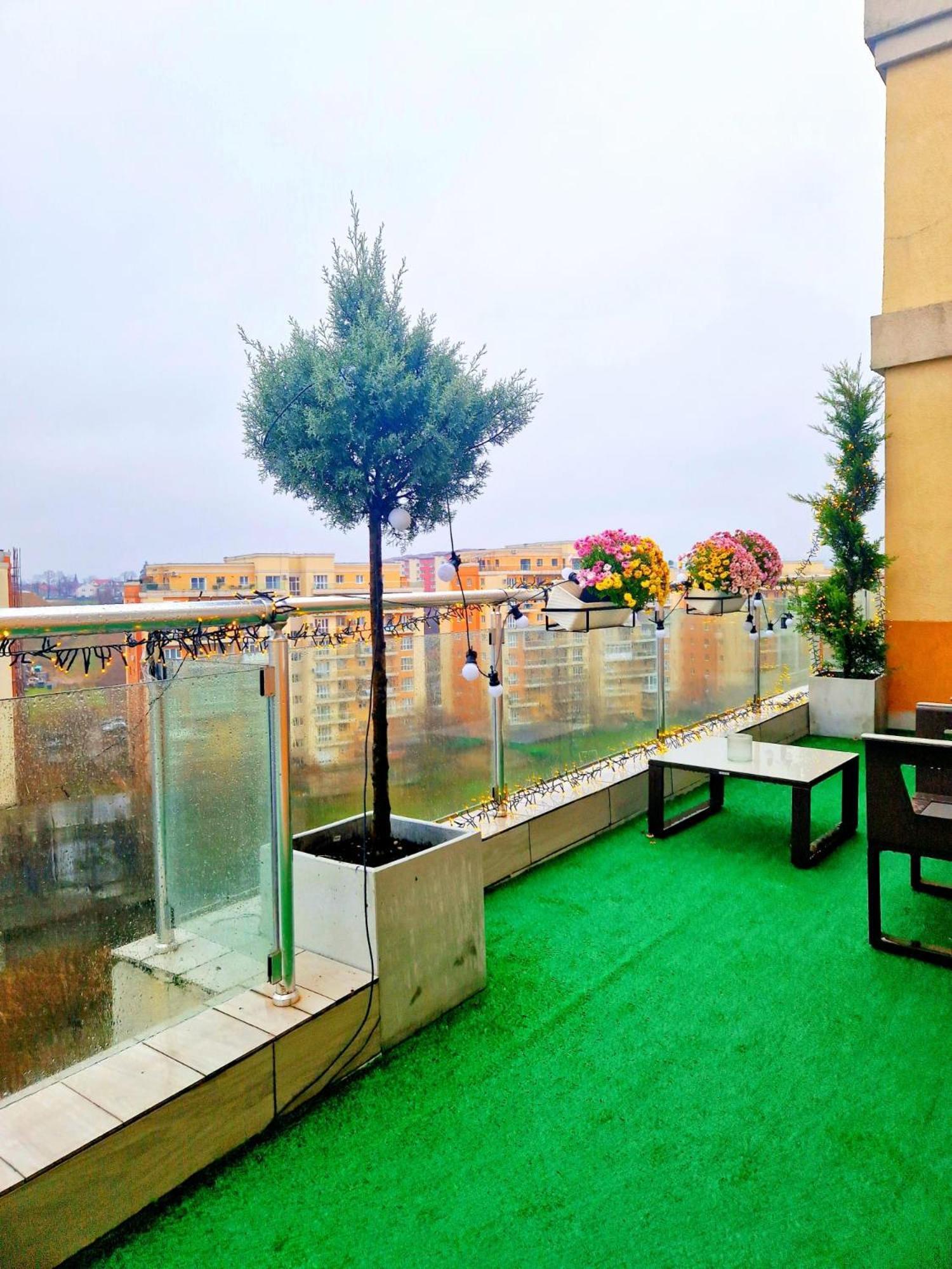 Apartament Penthouse View Aeroport Iasi 2 Zewnętrze zdjęcie