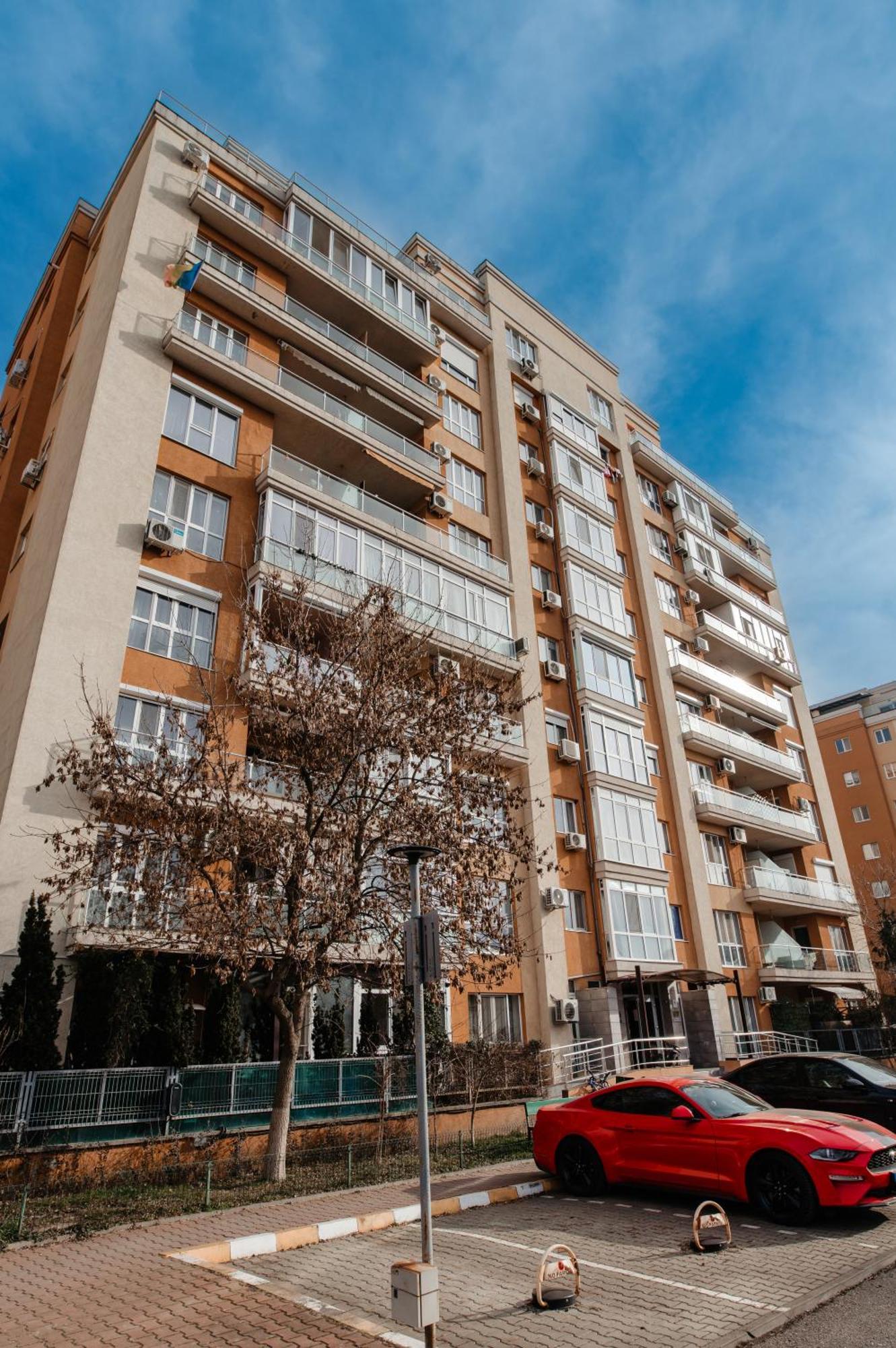 Apartament Penthouse View Aeroport Iasi 2 Zewnętrze zdjęcie