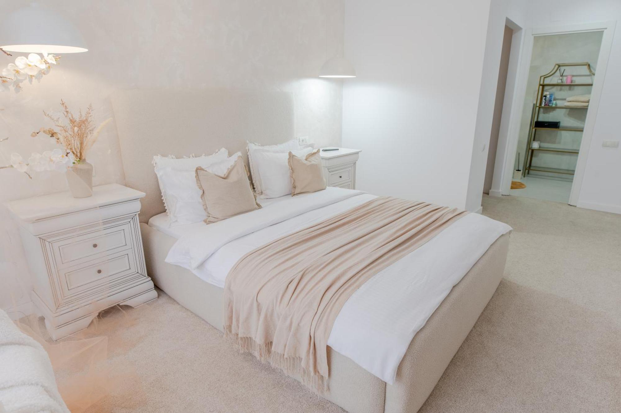 Apartament Penthouse View Aeroport Iasi 2 Zewnętrze zdjęcie